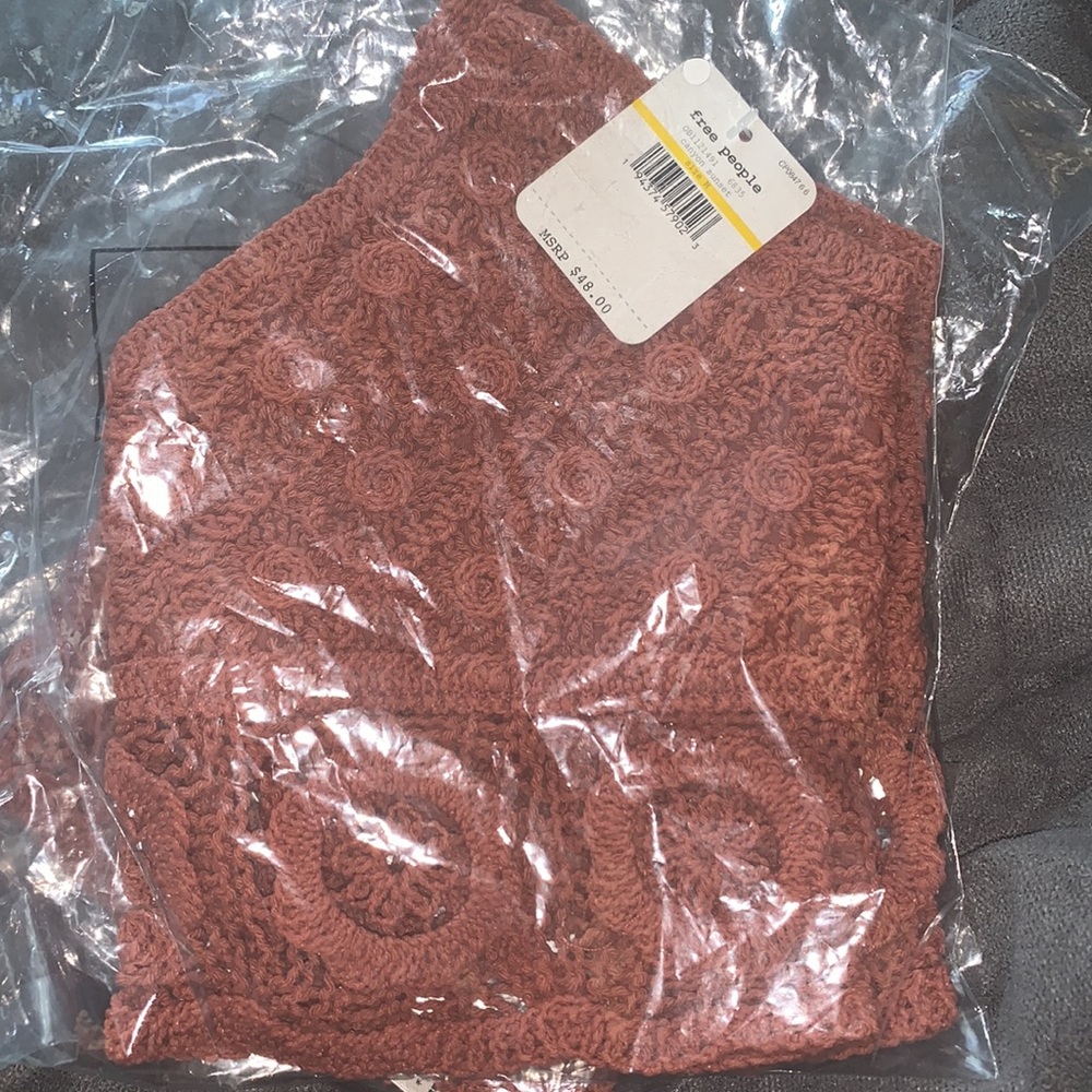 Free People Crochet Lace Crop Halter Top Bralette - Picture 6 of 6